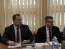 Marek Szczepanik - członek Zarządu Województwa Świętokrzyskiego oraz Grzegorz Orawiec - dyr. Departamentu Polityki Regionalnej