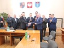 Zdjęcie po podpisaniu umowy