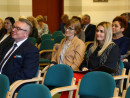 Wicemarszałek-Renata-Janik-na-spotkaniu-o-konkursach-z-RPO