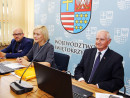 Zarząd Województwa Świętokrzyskiego przeznaczył środki na stworzenie trzech dziennych domów opieki medycznej w regionie