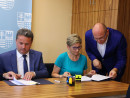 Podpisanie umowy o dofinasowanie projektu z Regionalnego Programu Operacyjnego Województwa Świętokrzyskiego 2014-2020 z Gminą Staszów 