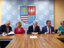 Podpisanie umowy o dofinasowanie projektu z Regionalnego Programu Operacyjnego Województwa Świętokrzyskiego 2014-2020 z Gminą Staszów 