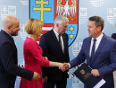 Podpisanie umowy o dofinasowanie projektu z Regionalnego Programu Operacyjnego Województwa Świętokrzyskiego 2014-2020 z Gminą Staszów 