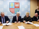 Kolejne świętokrzyskie gminy ze wsparciem na projekty termomodernizacyjne i rewitalizacyjne