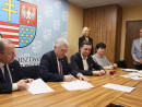 Kolejne świętokrzyskie gminy ze wsparciem na projekty termomodernizacyjne i rewitalizacyjne