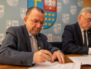 Pierwsza umowa podpisana
