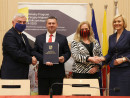 Marszałek Andrzej Bętkowski i Wicemarszałek Renata Janik podpisali umowy na  dofinansowanie 10 projektów RPO, z których skorzysta blisko 1100  mieszkańców regionu świętokrzyskiego.