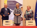 Wicemarszałek Renata Janik podpisała dziś umowy na dofinansowanie 15 projektów społecznych RPOWŚ 2014-2020