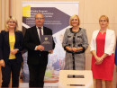Wicemarszałek Renata Janik podpisała dziś umowy na dofinansowanie 15 projektów społecznych RPOWŚ 2014-2020. 