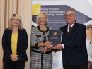 Wicemarszałek Renata Janik podpisała dziś umowy na dofinansowanie 15 projektów społecznych RPOWŚ 2014-2020. 
