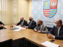 odpisanie umowy na nowe energooszczedne oświetlenie 