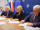 Uroczyste podisanie umów