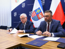 Marszałek województwa świętokrzyskiego Andrzej Bętkowski i członek Zarządu województwa Tomasz Jamka