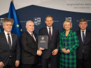 Podpisanie umowy z gminą Piekoszów