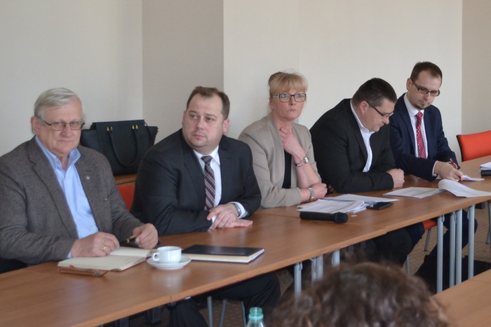 Spotkanie robocze przed VI posiedzeniem Komitetu Monitorującego Regionalny Program Operacyjny Województwa świętokrzyskiego  na lata 2014-2020