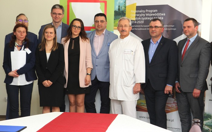 Konferencja dot. podpisania umów na realizację projektów profilaktyki nowotworowej