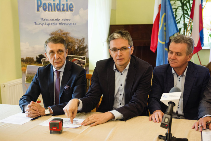 Podpisanie umowy na budowę obwodnicy Pińczowa