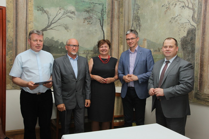 Podpisanie umów na zachowanie dziedzictwa kulturowego