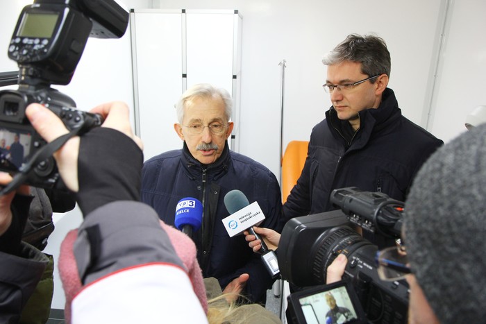 Dr hab. n. med. Stanisław Góźdź - dyrektor Świętokrzyskiego Centrum Onkologii i Adam Jarubas - marszałek województwa świętokrzyskiego