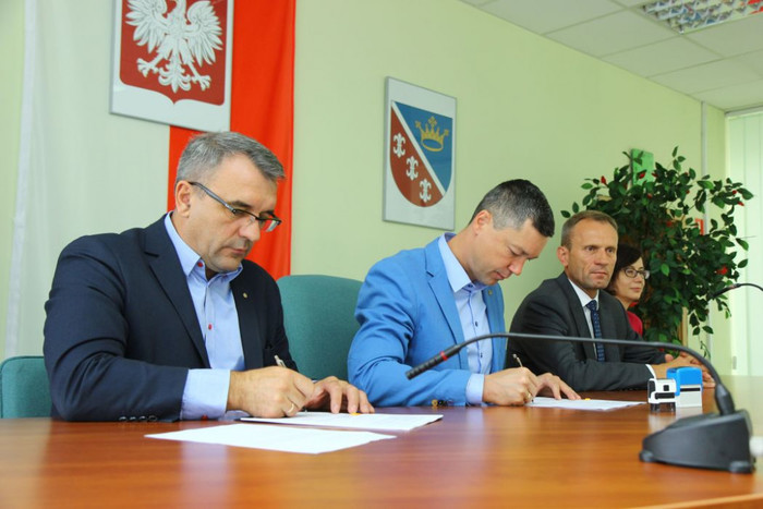 Sitkówka-Nowiny i Piekoszów inwestują w OZE