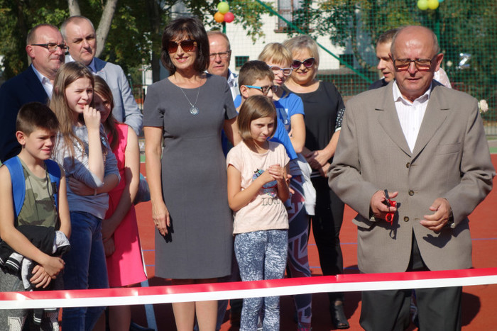 Boiska i plac zabaw za ponad 2,7 mln złotych w Skarżysku