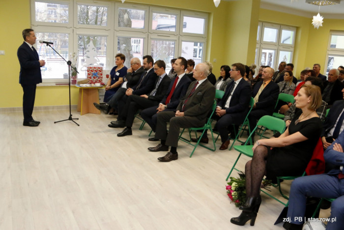 W Staszowie otwarto rozbudowane Przedszkole nr 8