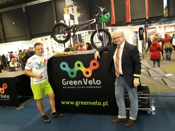 PROMOCJA TURYSTYKI AKTYWNEJ PODCZAS TARGÓW „FIETS EN WANDELBEURS”  W BELGIJSKIEJ GANDAWIE