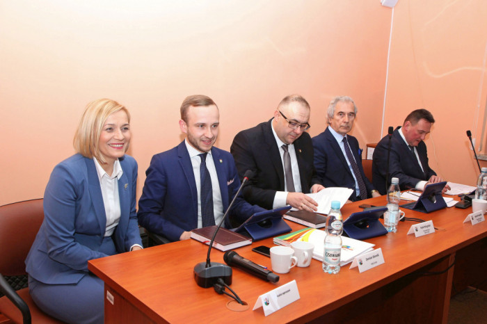Wicemarszałek Renata Janik gościem radnych gminy Miedziana Góra
