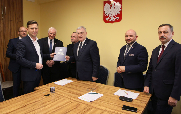 PONAD 8 MLN ZŁ NA WSPARCIE INNOWACYJNYCH ROZWIĄZAŃ W ŚWIĘTOKRZYSKICH PRZEDSIĘBIORSTWACH