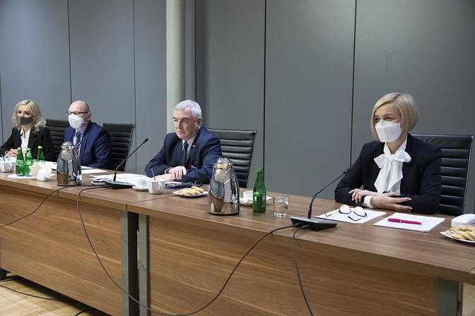 Negocjacje kontraktu