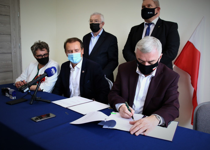 Wiślica podpisanie umowy 
