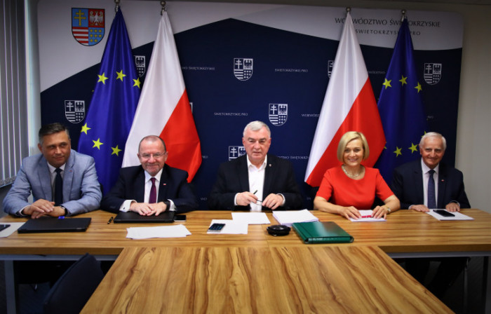 PROJEKT KONTRAKTU PROGRAMOWEGO DLA NOWEGO PROGRAMU FUNDUSZE EUROPEJSKIE DLA ŚWIĘTOKRZYSKIEGO PRZYJĘTY