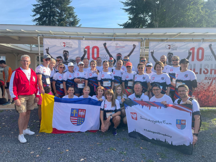 Reprezentacja UMWŚ podczas biegu Polishrun