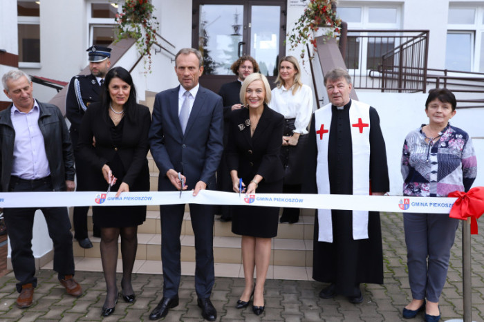 Otwarcie po termomodernizacji szkoły podstawowej w Zajaczkowie