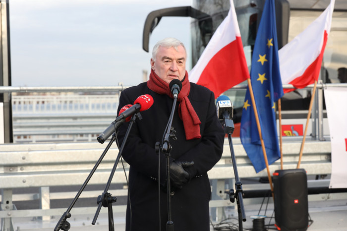 Marszałek Województwa Andrzej Bętkowski Nowy-wiadukt-skrzyzowania-i-rondo-otwarto-kluczowa-inwestycje-w-Skarzysku-Kamiennej