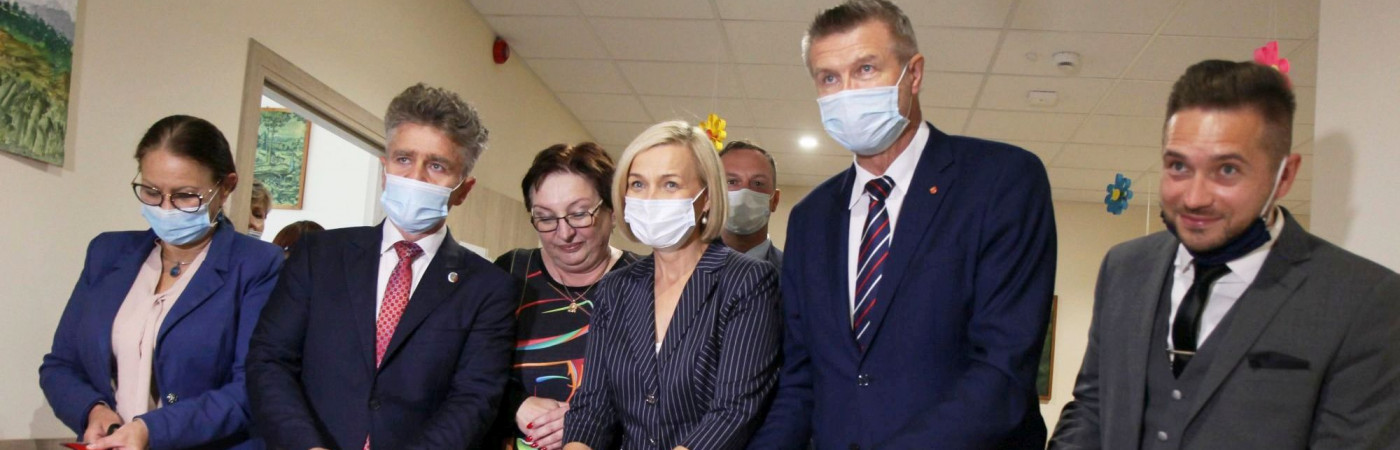 W uroczystym otwarciu ośrodka uczestniczyła Wicemarszałek Województwa Świętokrzyskiego Renata Janik