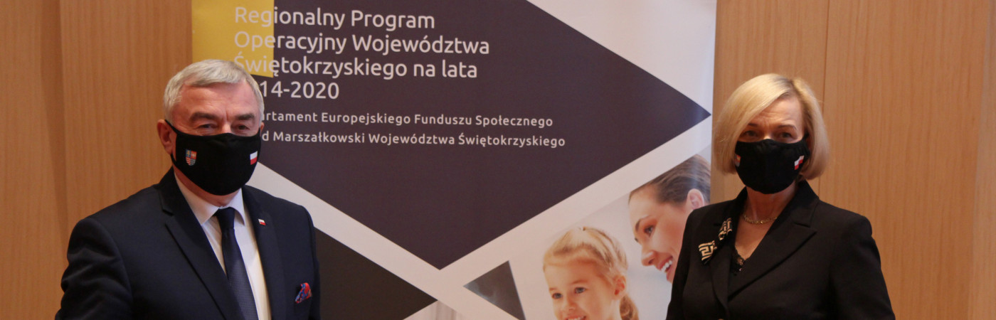 Marszałek Andrzej Bętkowski i Wicemarszałek Renata Janik podpisali umowy na dofinansowanie 5 projektów „przedszkolnych” RPOWŚ 2014 - 2020. 
