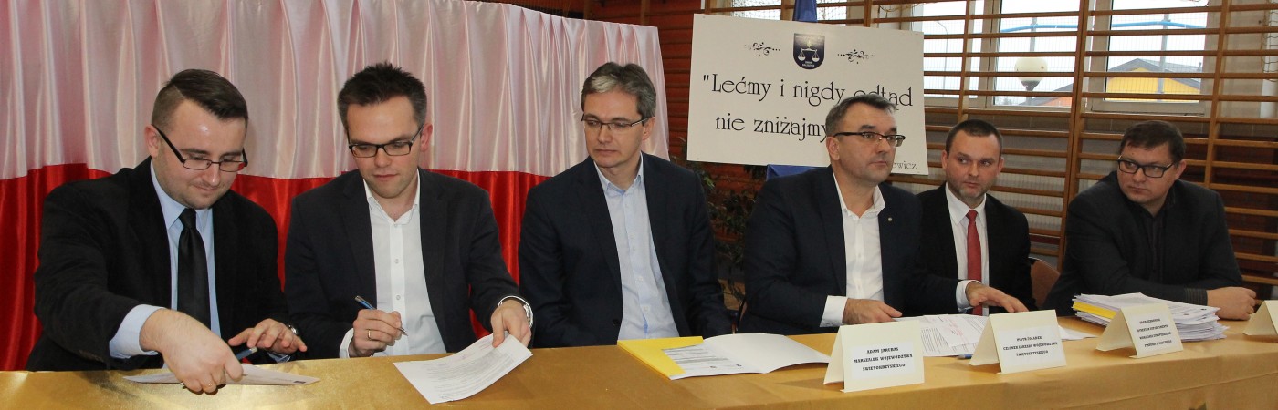 http://www.2014-2020.rpo-swietokrzyskie.pl/wiadomosci/item/841-unijne-srodki-na-rozwoj-szkolnictwa-ponadpodstawowego