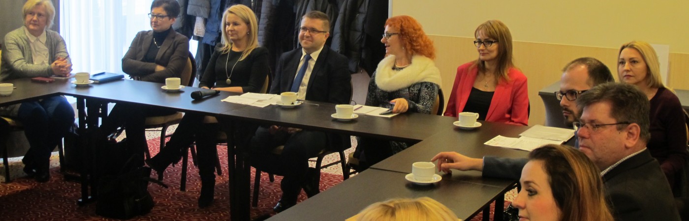 Uczestnicy posiedzenia Regionalnej Rady Programowej ds. szkolnictwa zawodowego