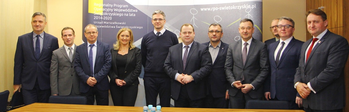 Podpisanie pre-umów