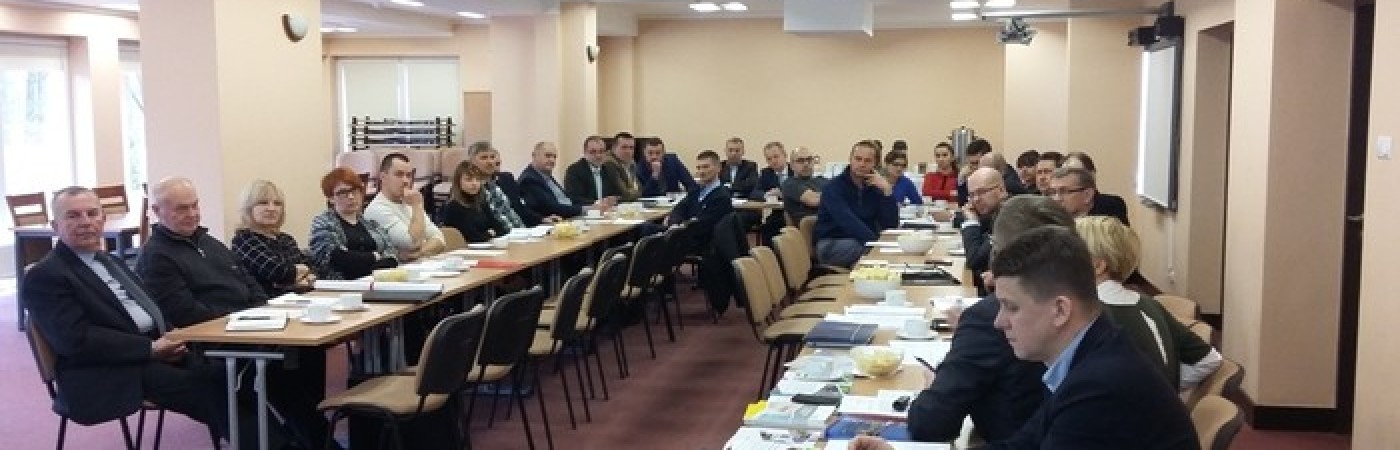 Uczestnicy debaty
