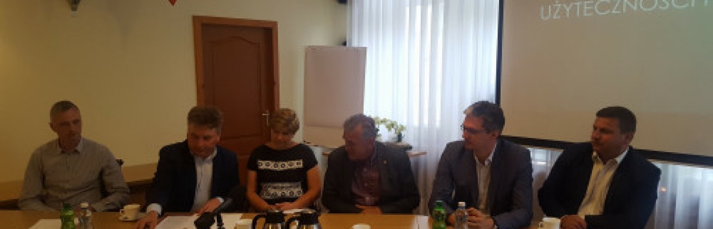 Połaniec: auto dla strażaków i termomodernizacja budynku urzędu