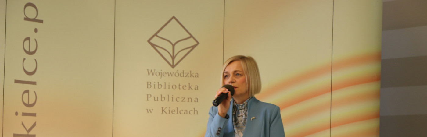 Wicemarszałek-Renata-Janik-na-spotkaniu-o-konkursach-z-RPO